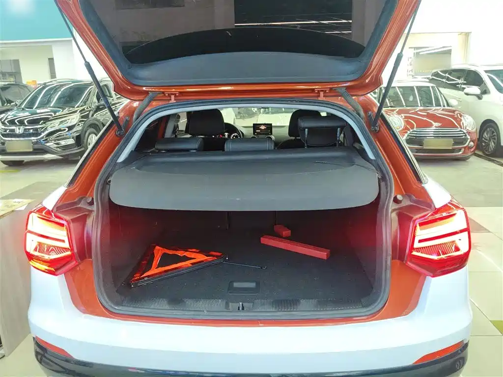 Audi Q2L 2018 35 TFSI Launch Exclusive Edition China V фото 15