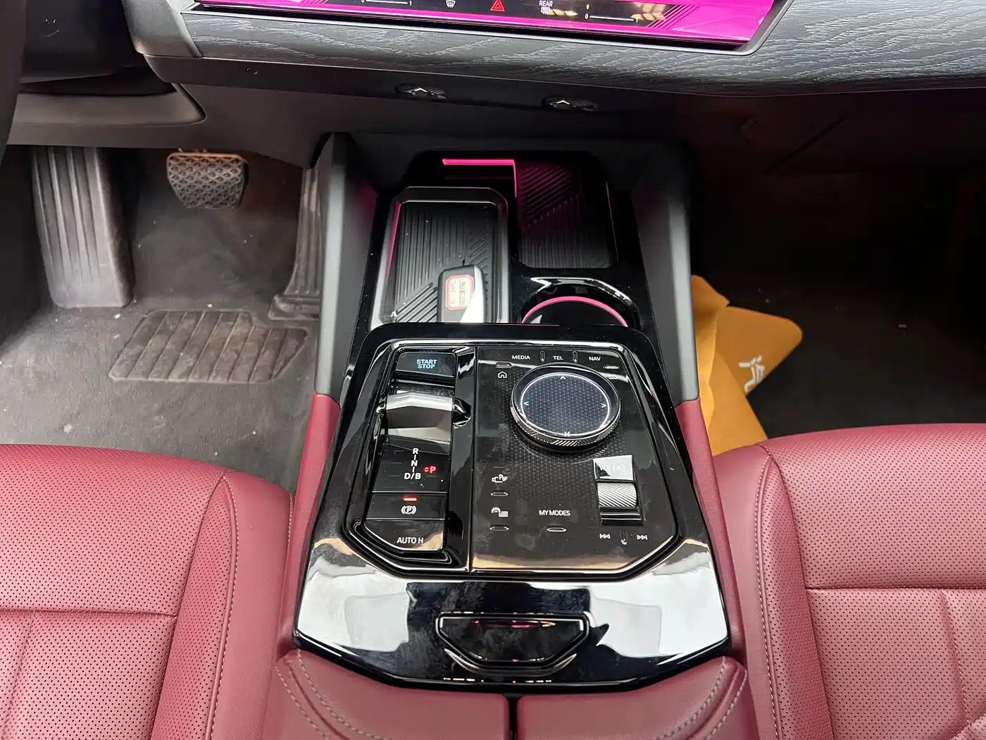 BMW i5 2024 eDrive 35L Luxury Package фото 14