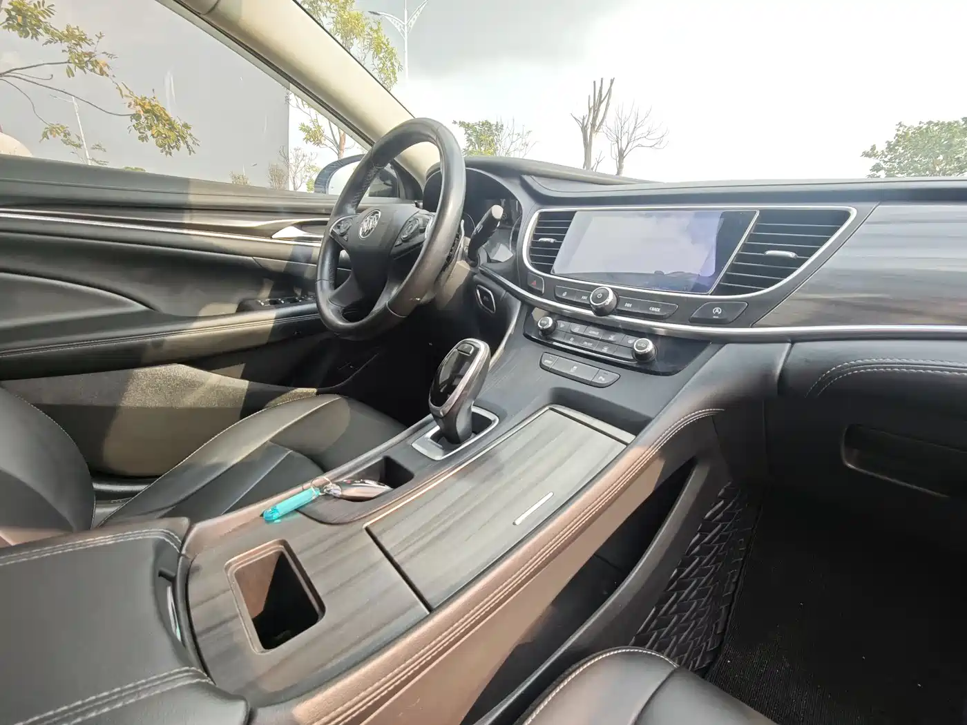 Buick LaCrosse 2021 652T Luxury Edition фото 24