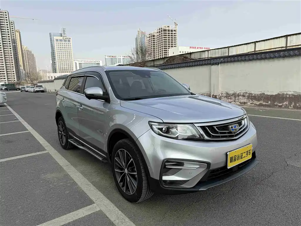 Фото 3 - Geely Boyue