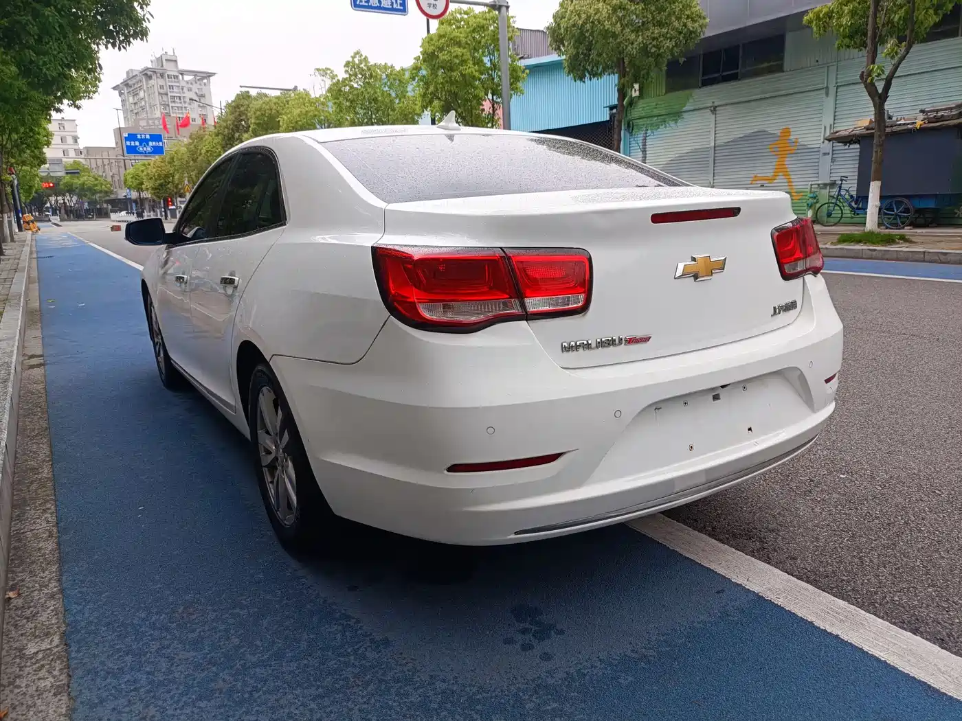 Chevrolet Malibu 2016 1.6T Automatic Luxury Edition фото 4