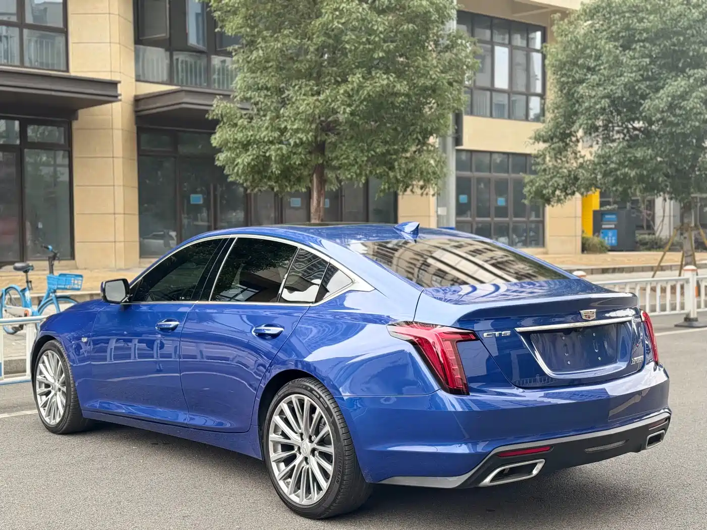 CADILLAC CT5