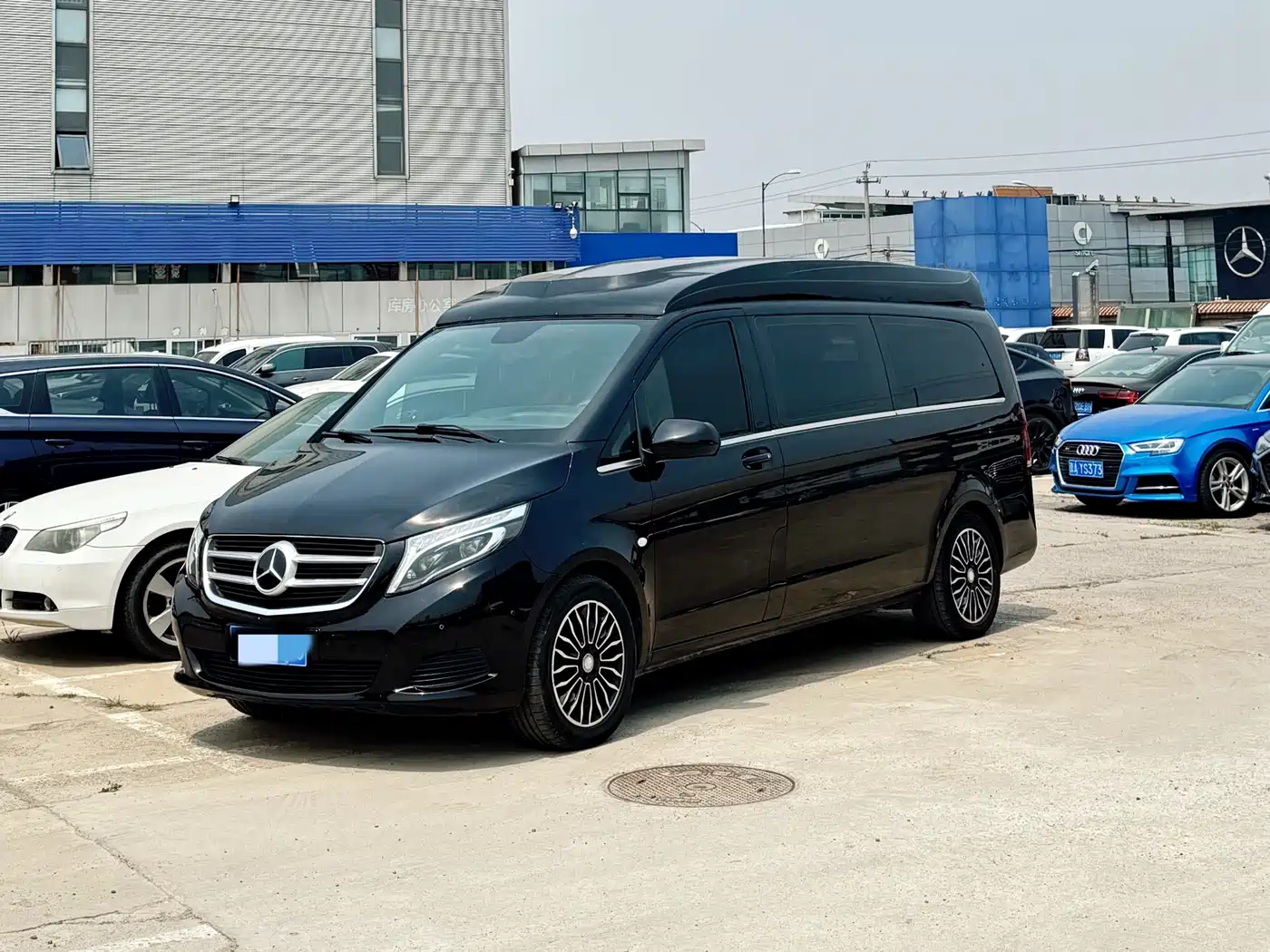 Mercedes-Benz Vito 2018 2.0T Elite Edition 7-Seater China V