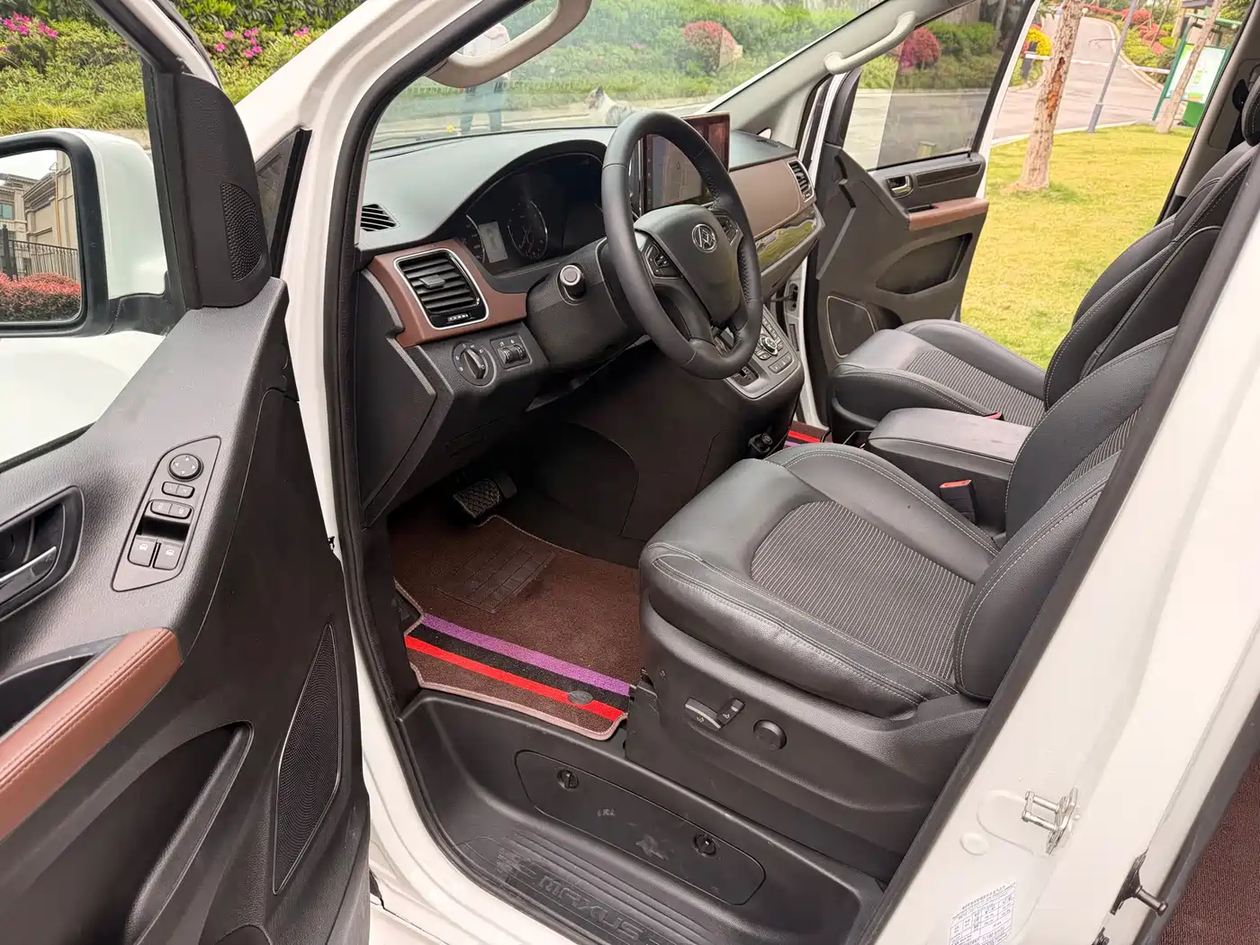 SAIC MAXUS CHASE G10