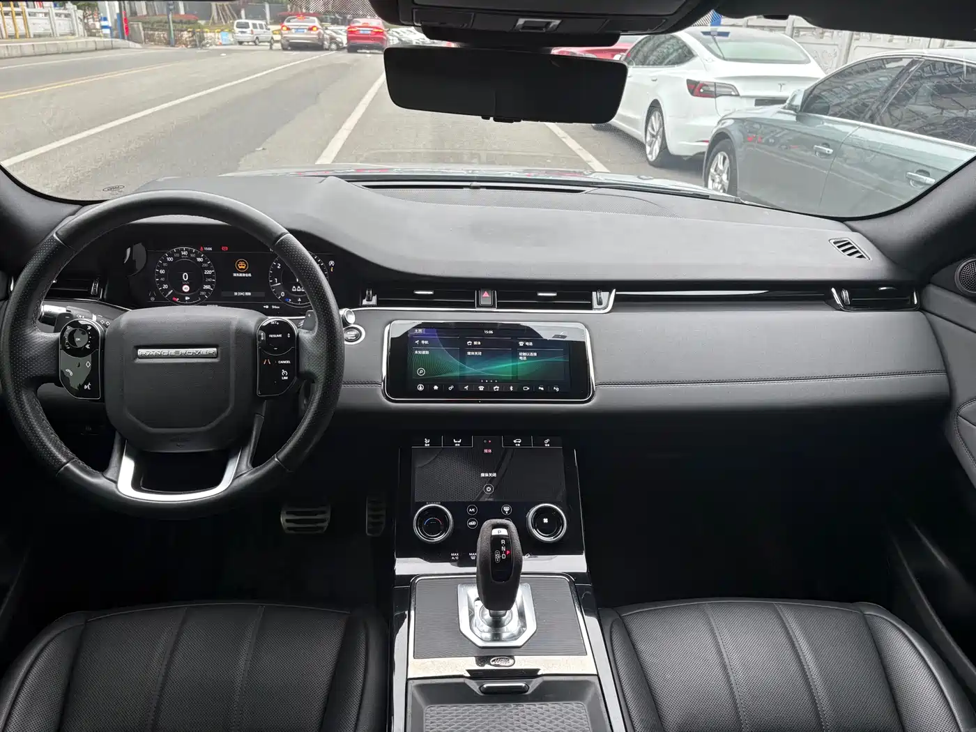Land Rover Range Rover Evoque 2020 249PS R-DYNAMIC SE Sport Tech Edition фото 14