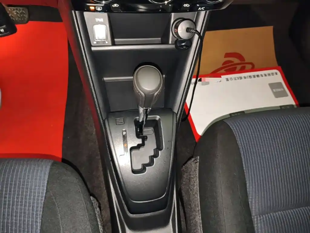 Toyota YARiS L Zhi Xuan 2019 1.5E CVT MeiDong Edition China VI фото 14