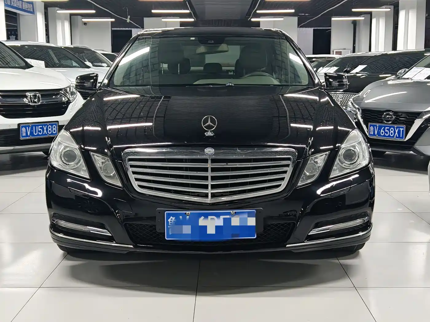 Mercedes-Benz E-Class 2011 E 200 L CGI Elegance фото 2
