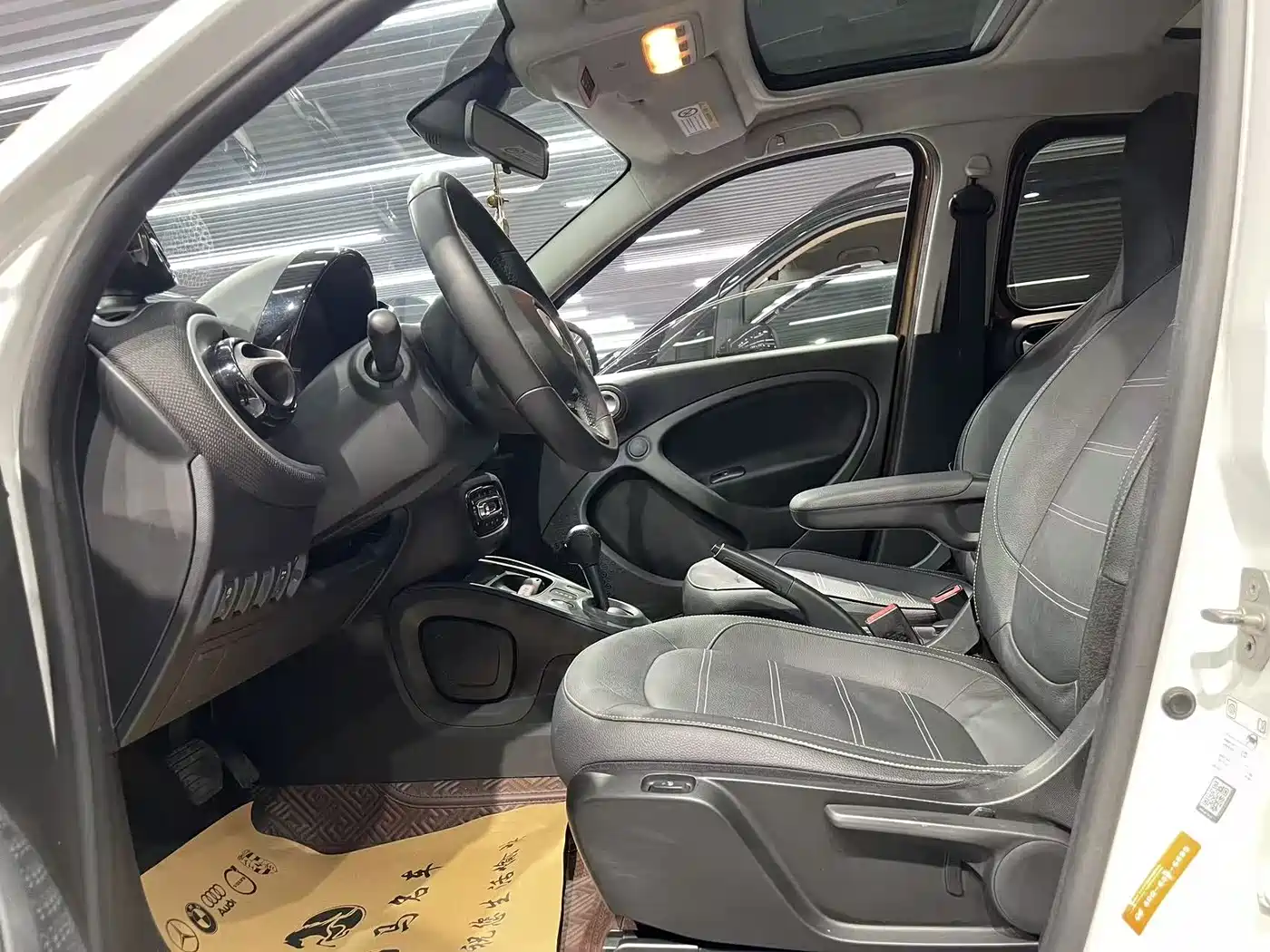 smart forfour 2017 2016 Model 0.9T 66kW Pioneer Edition