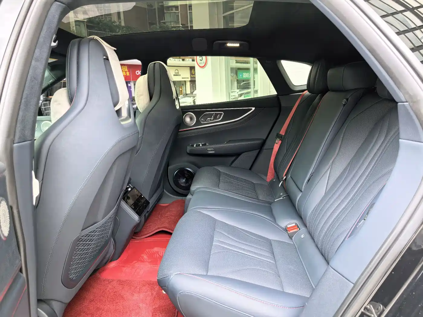 ZEEKR 001 2025 2026 WE Edition 95kWh AWD