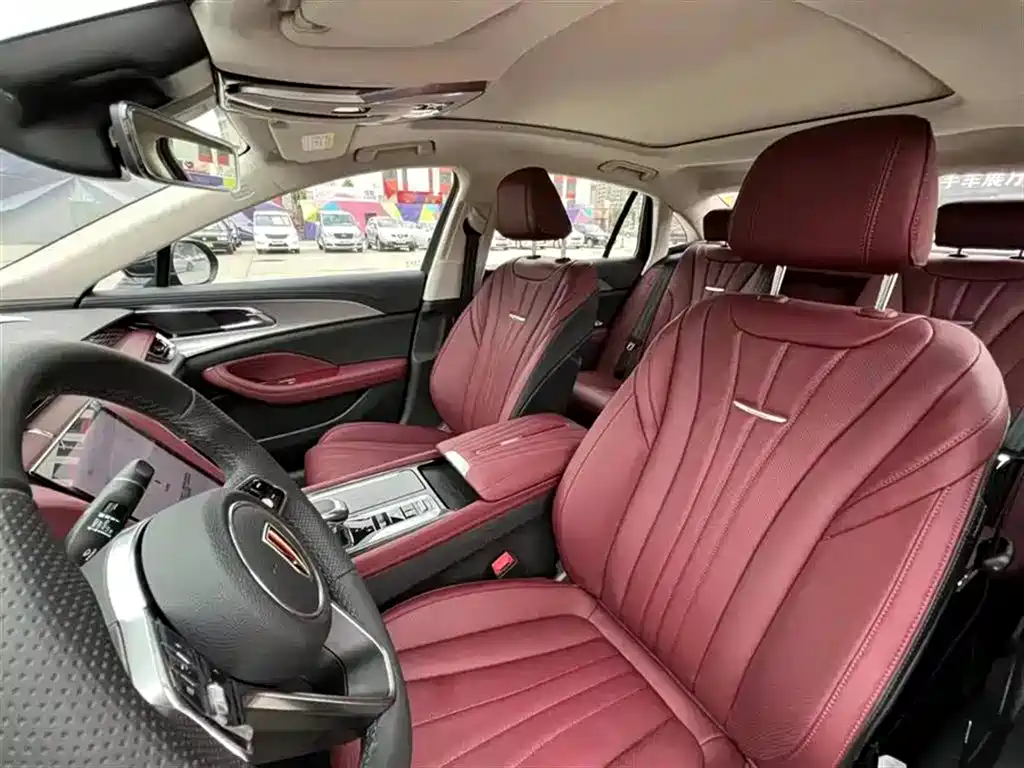 Hongqi H5 2023 2.0T Auto Smart Connect Flag Enjoy фото 4