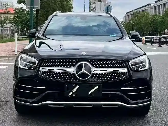 Mercedes-Benz GLC 2022 Model GLC 260 L 4MATIC Luxury Edition фото 2