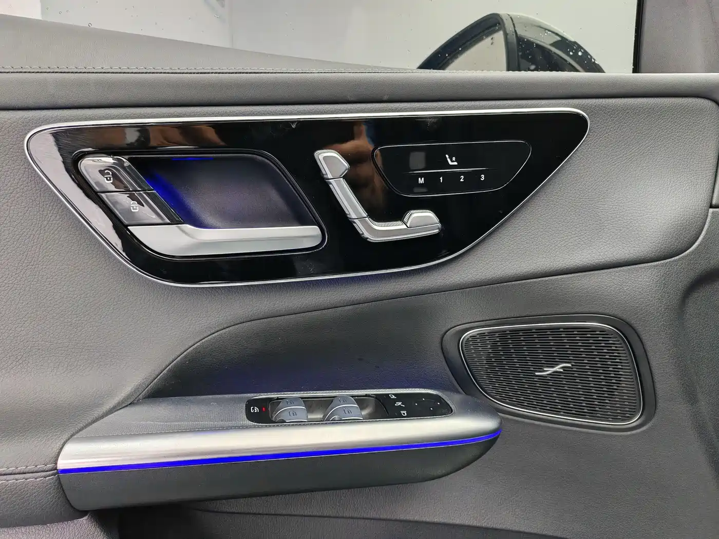 Фото 17 - Mercedes-Benz GLC