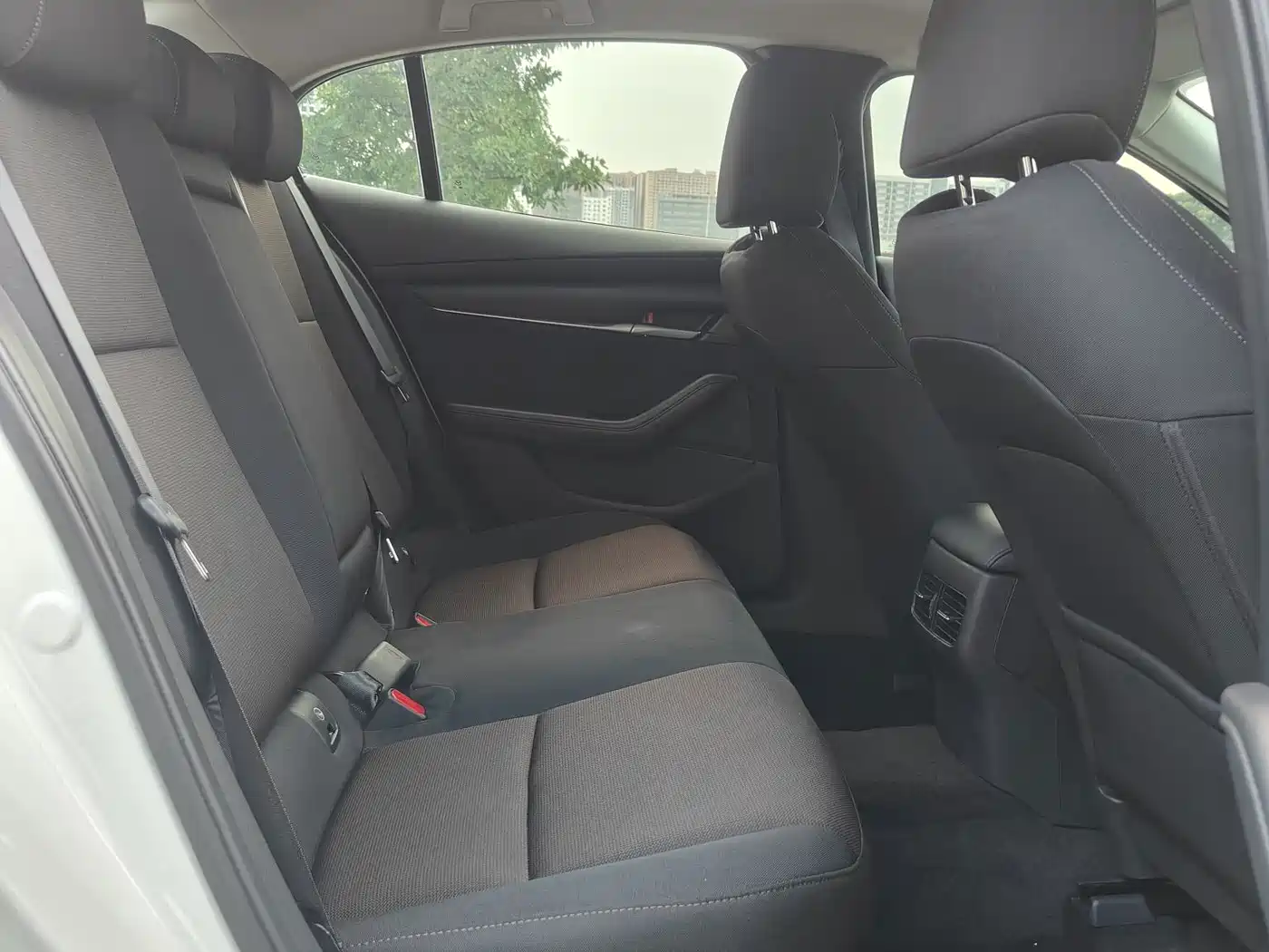 Фото 9 - Mazda Mazda 3