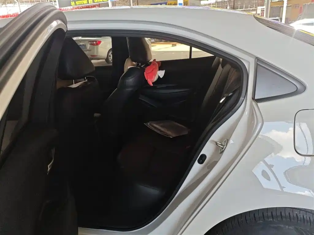 Toyota Corolla 2023 1.2T Elite Edition фото 6