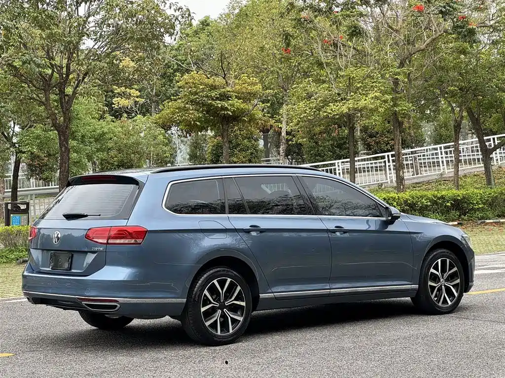 Volkswagen Weilan 2017 380TSI 2WD Comfort Edition фото 4