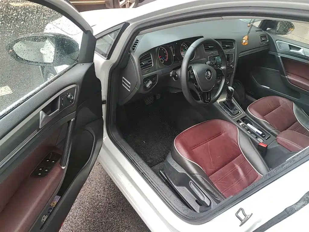 Volkswagen Golf 2014 1.4TSI Automatic Comfort фото 16