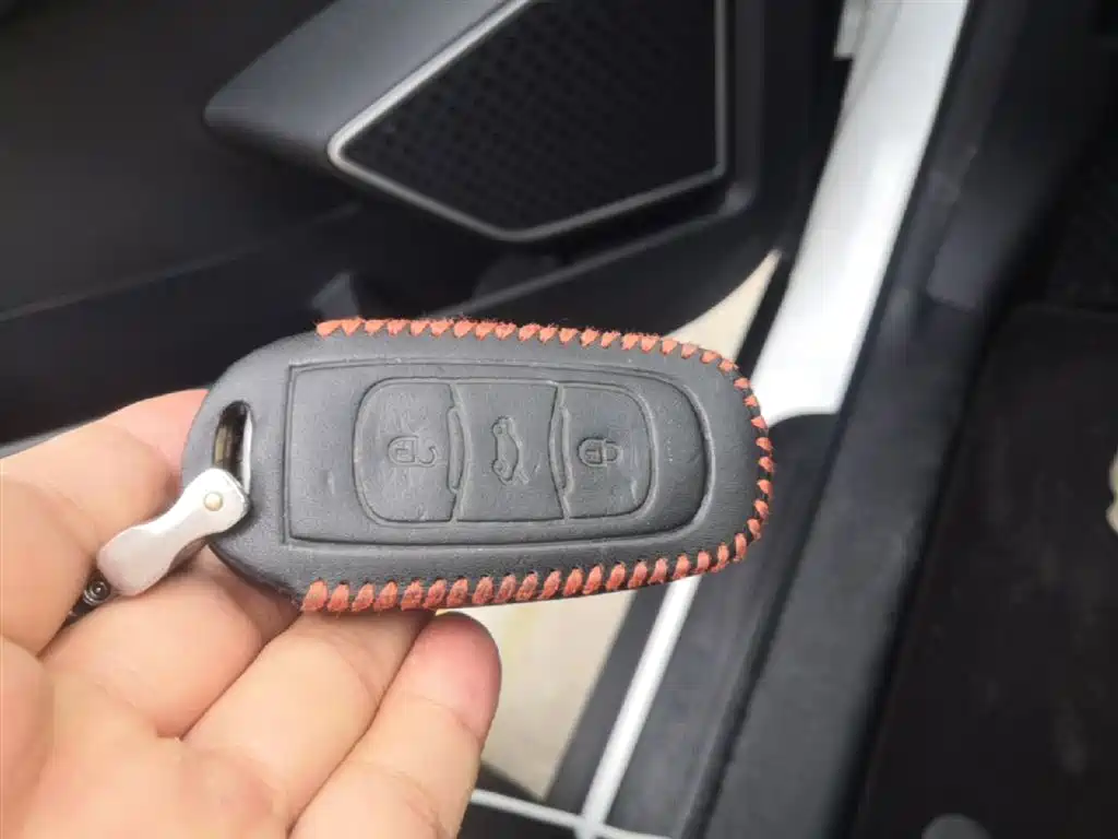 Фото 9 - Geely Boyue