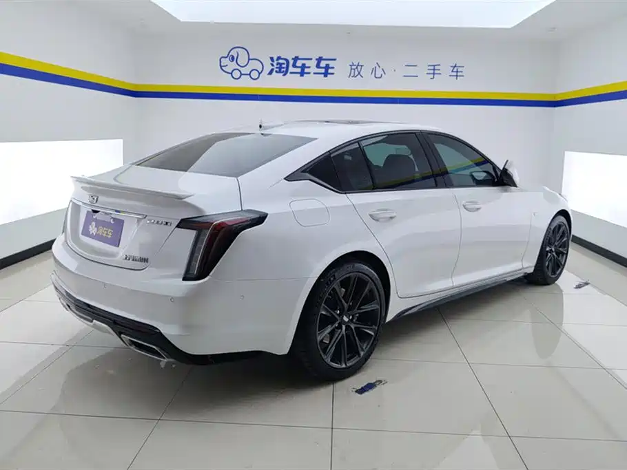 CADILLAC CT5