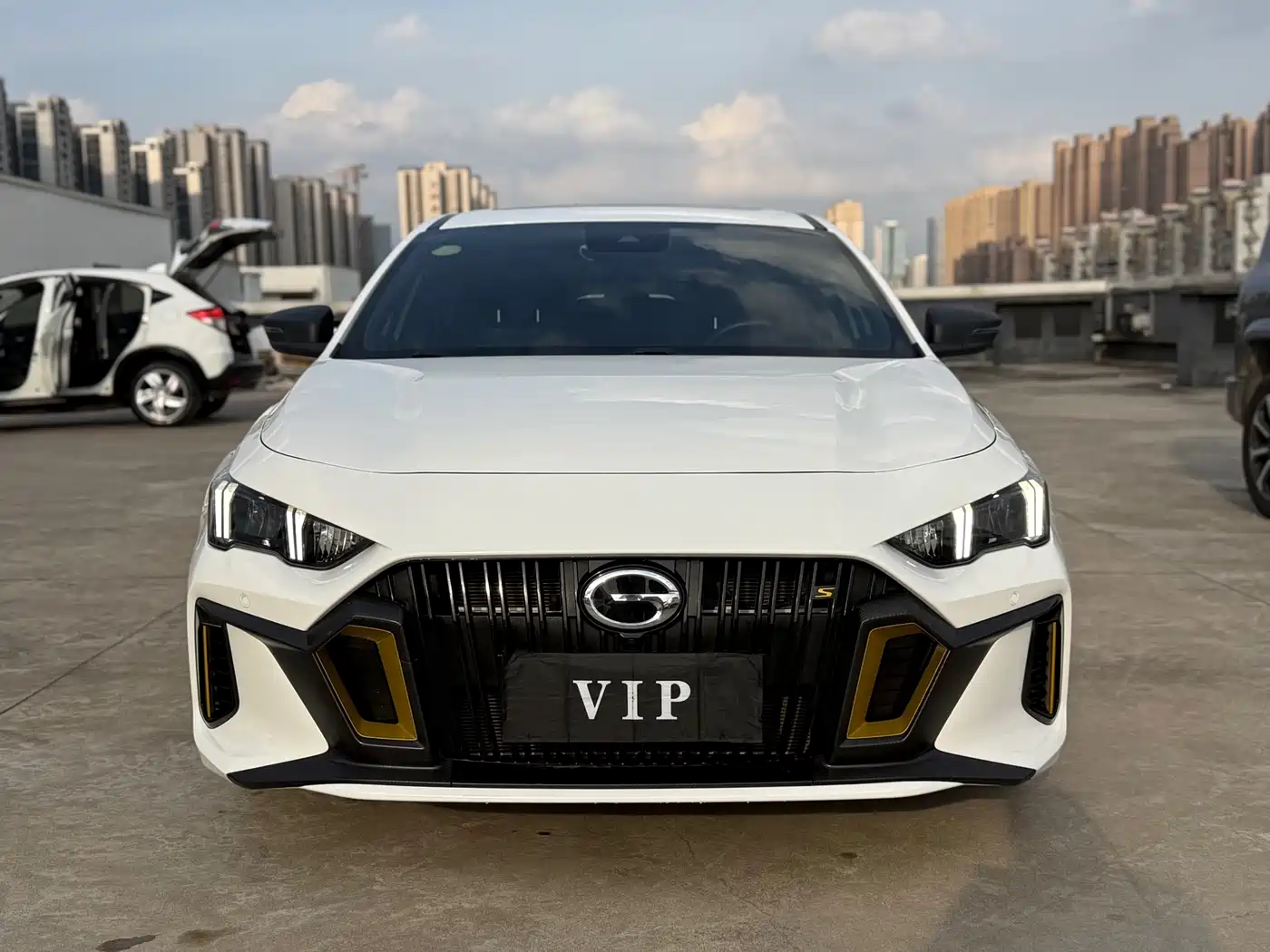 GAC Trumpchi Trumpchi Emkoo 2021 270T DCT J15 Edition фото 2
