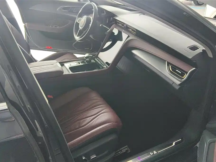 Hongqi H5 2023 2.0T Auto Smart Connect Flagship фото 8