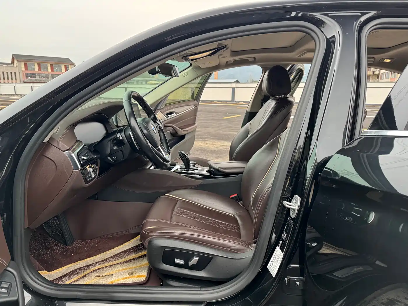 BMW 5 Series 2020 530Li Leading Luxury Package фото 10