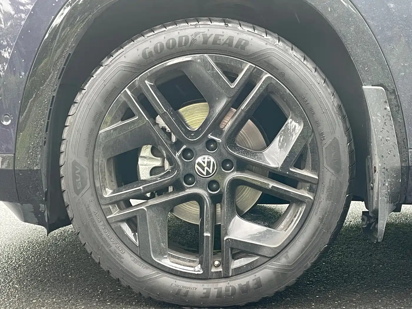 Volkswagen Teramont 2025 Teramont Pro 450TSI 4WD Summit Edition фото 12