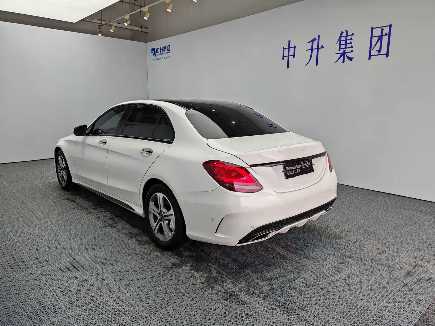 Mercedes-Benz C-Class 2019 Facelift C 260 L Sport фото 4