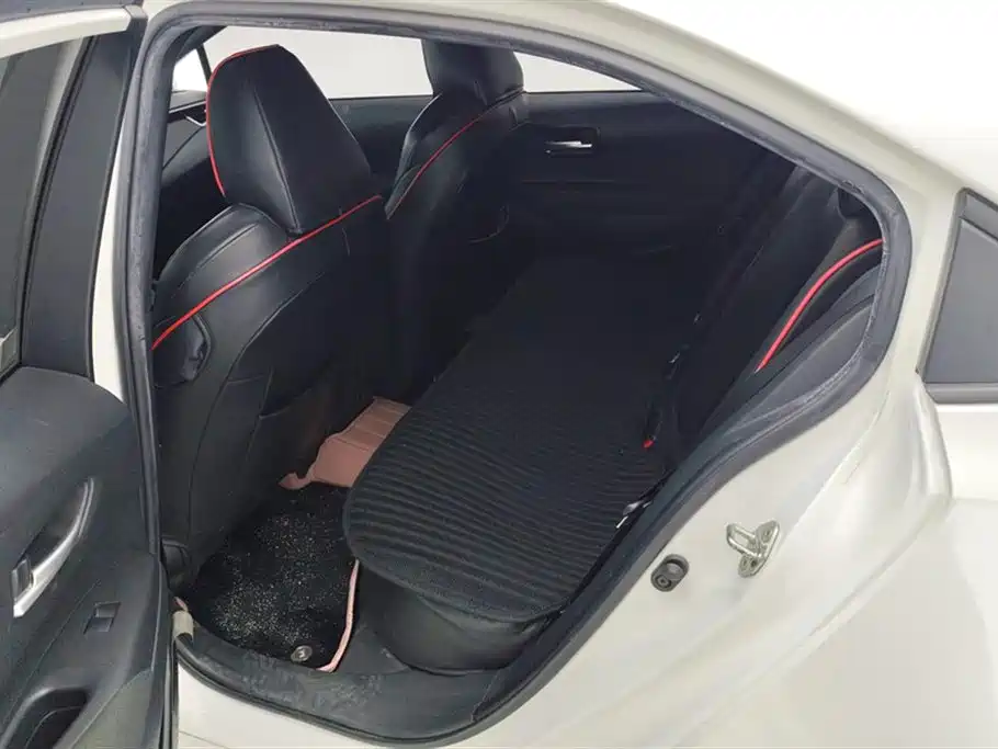 Toyota Levin 2021 185T CVT Luxury Edition фото 11