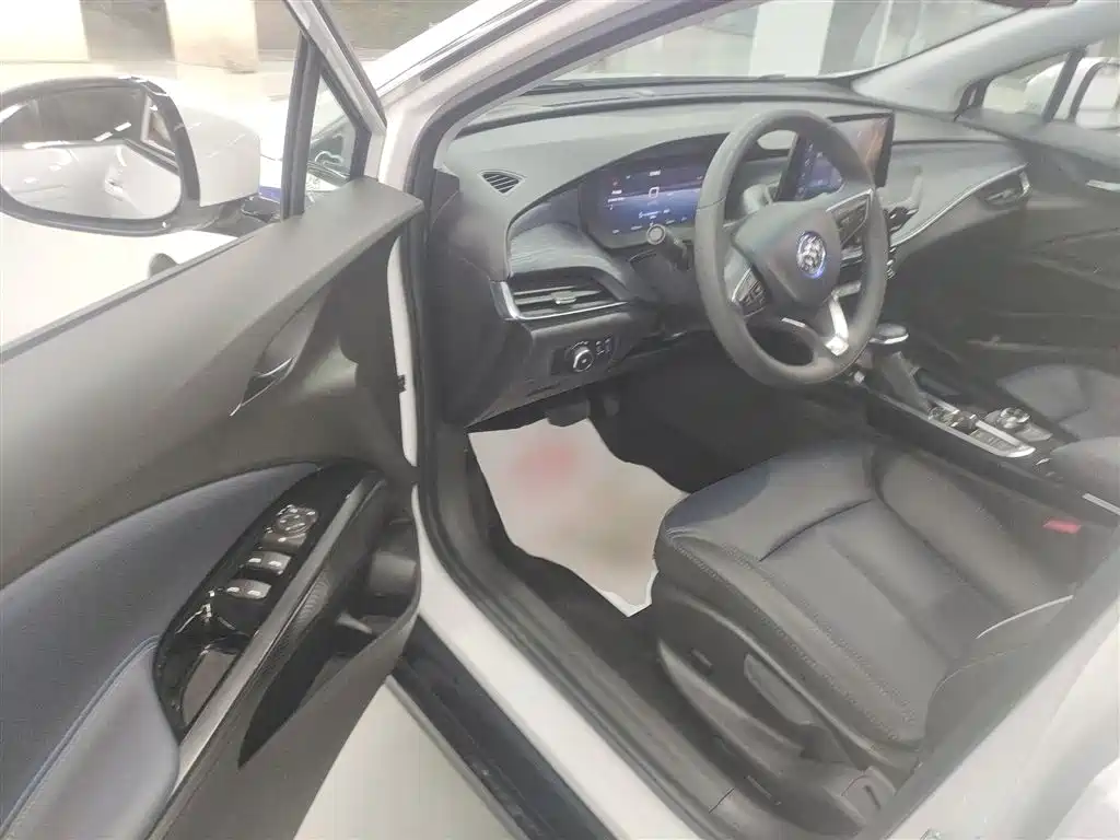 Buick Velite 6 2024 Model 430km Premium Edition фото 16