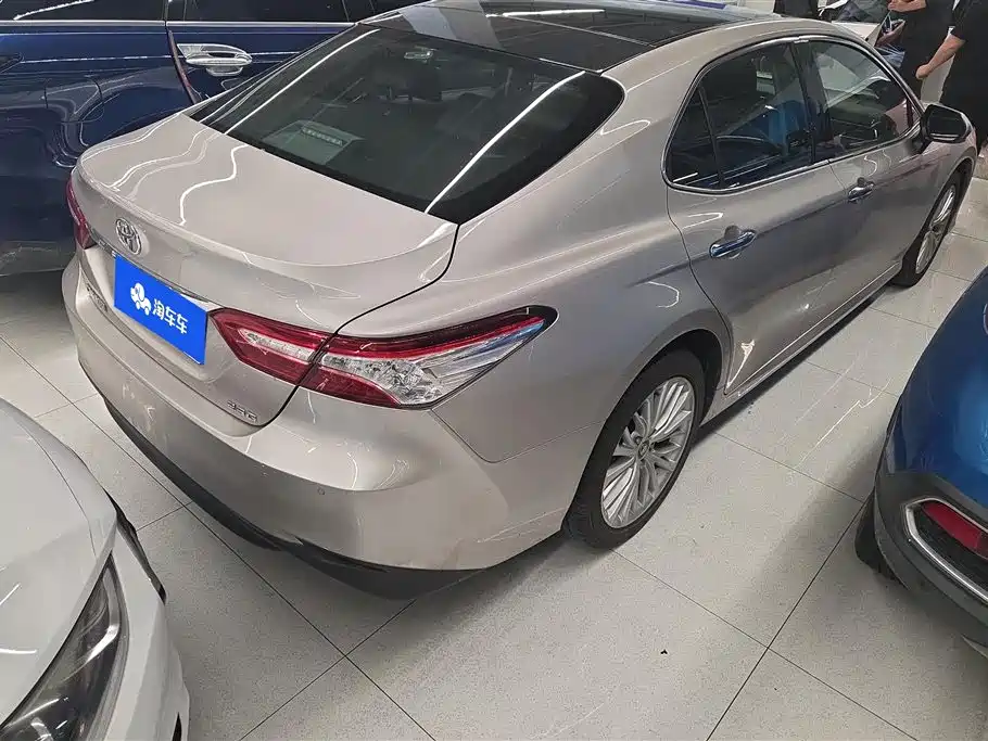 Toyota Camry 2019 Facelift 2.5G Luxury Edition фото 3