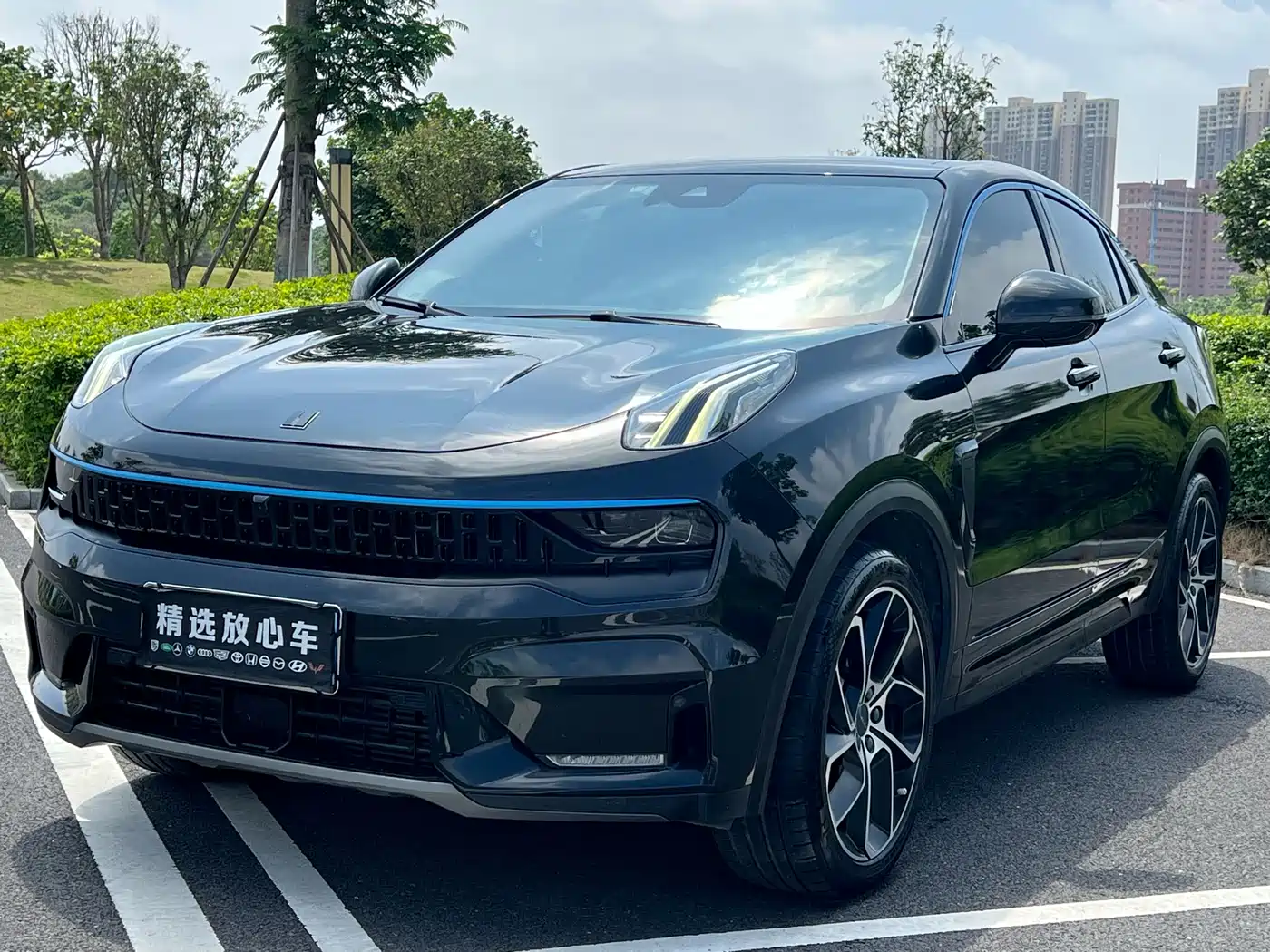 Lynk & Co 05 2022 2.0TD 2WD Shine Halo