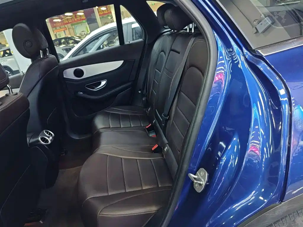 Mercedes-Benz GLC 2018 GLC 200 4MATIC фото 17