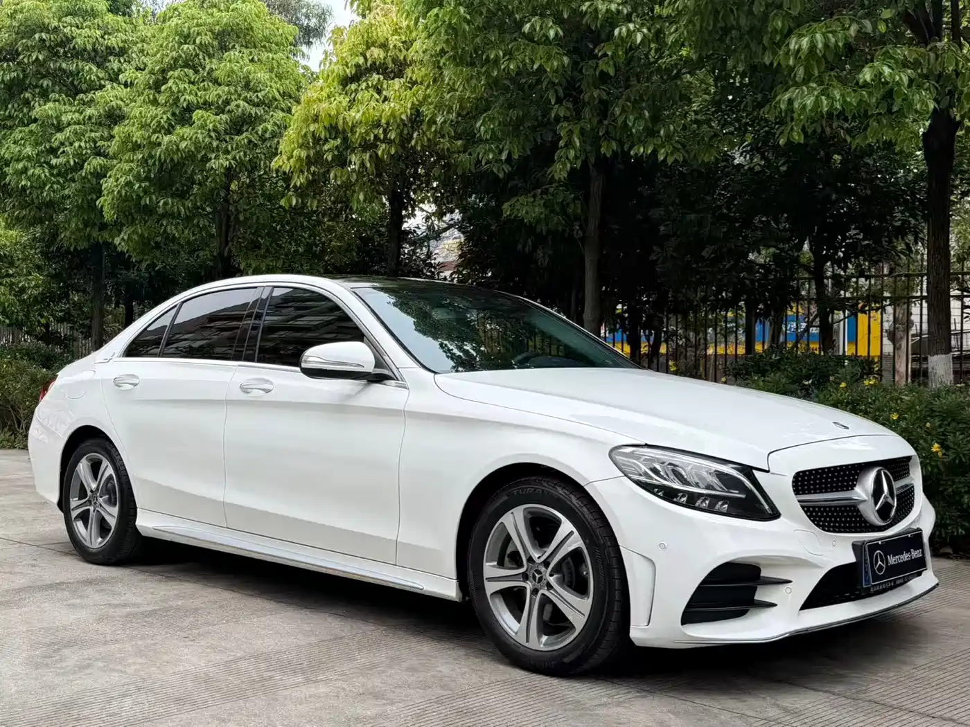 Mercedes-Benz C-Class 2019 C 260 L Sport фото 32
