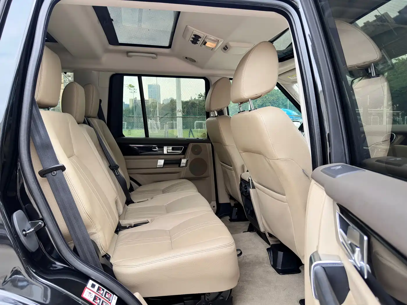 Land Rover Discovery 2012 3.0 SDV6 HSE Diesel фото 13