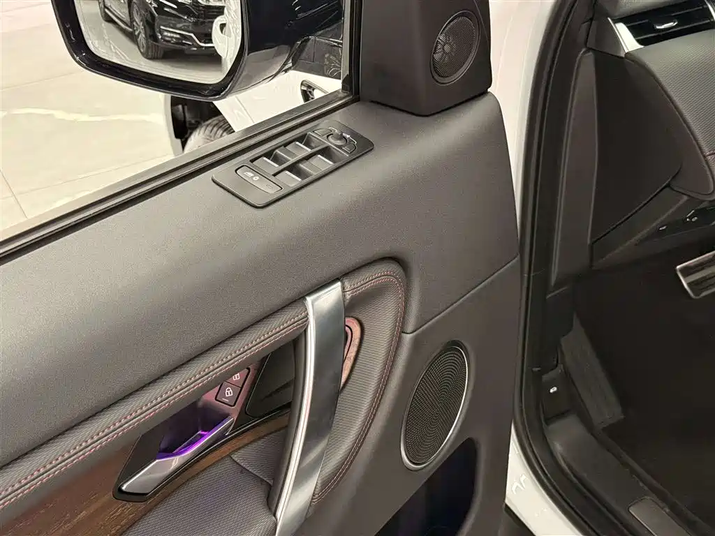 Land Rover Discovery Sport 2022 Model 249PS R-Dynamic S Performance Edition 5-Seater фото 16