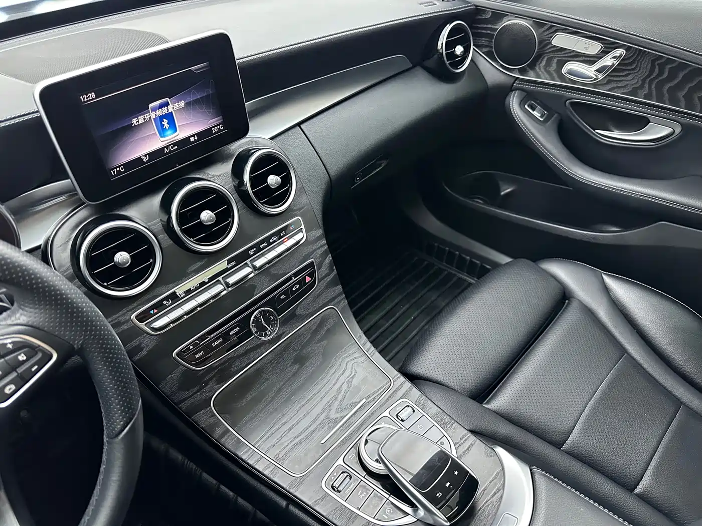 Mercedes-Benz C-Class 2018 C 200 L Sport Edition фото 14