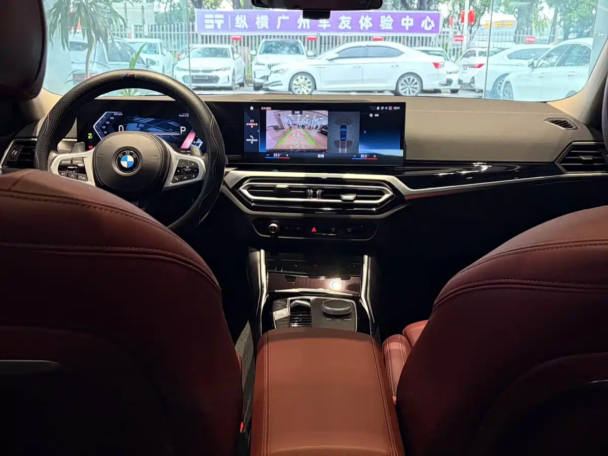 BMW 3 Series 2023 320Li M Sport Package фото 17
