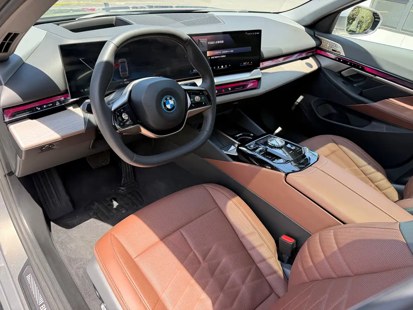 BMW i5 2024 eDrive 35L Premium Luxury Package фото 5