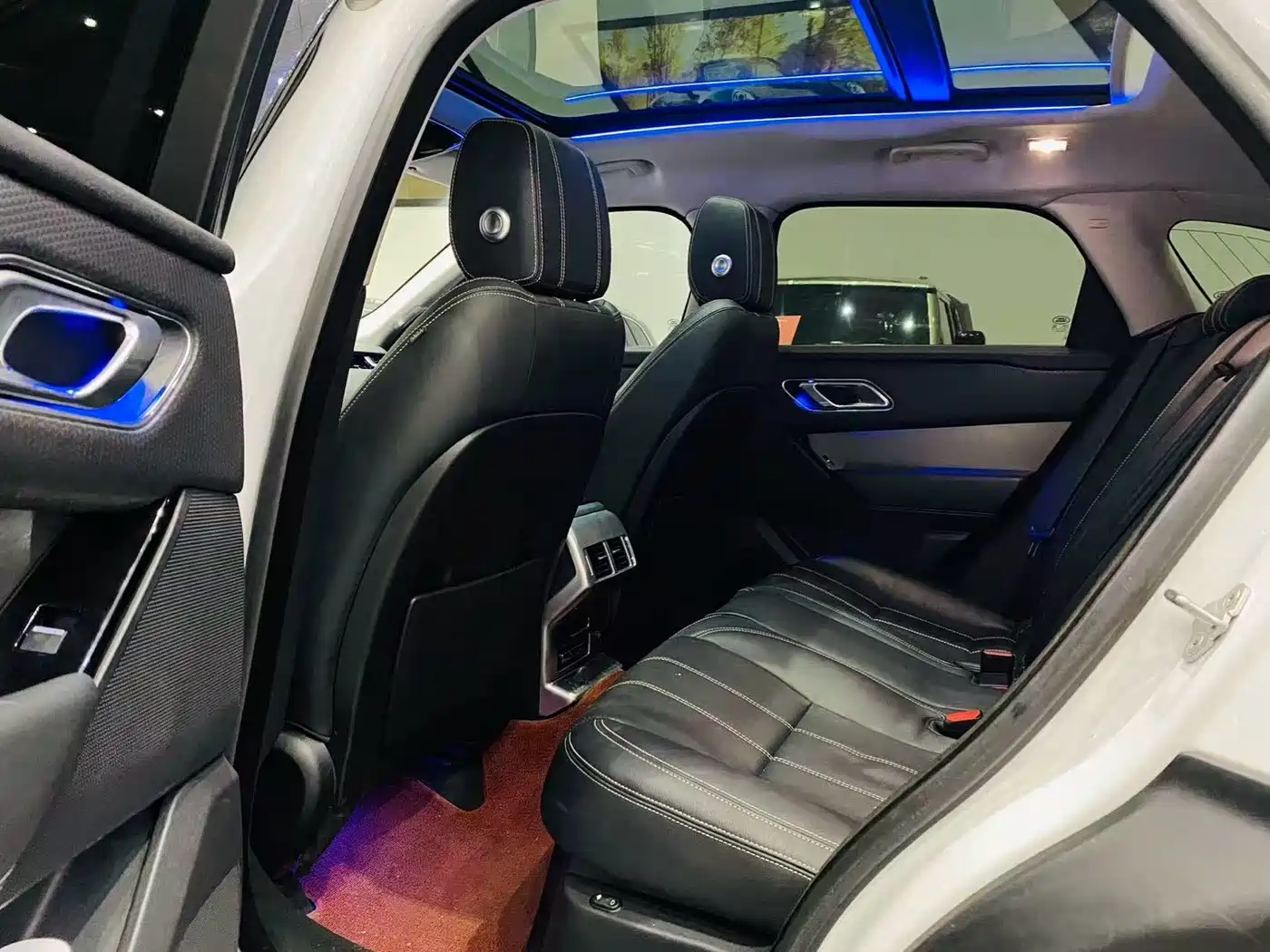 Land Rover Range Rover Velar 2018 P380 R-DYNAMIC S фото 6