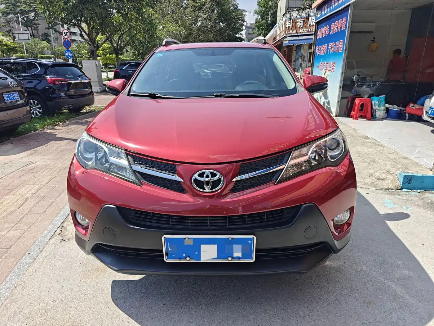 Toyota RAV4 Rongfang 2015 2.0L CVT 2WD Trend Edition фото 9