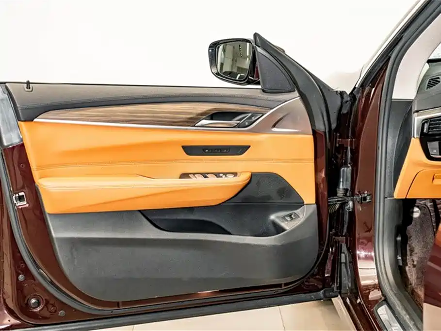 BMW 6 Series GT 2019 630i Luxury Design Package фото 17