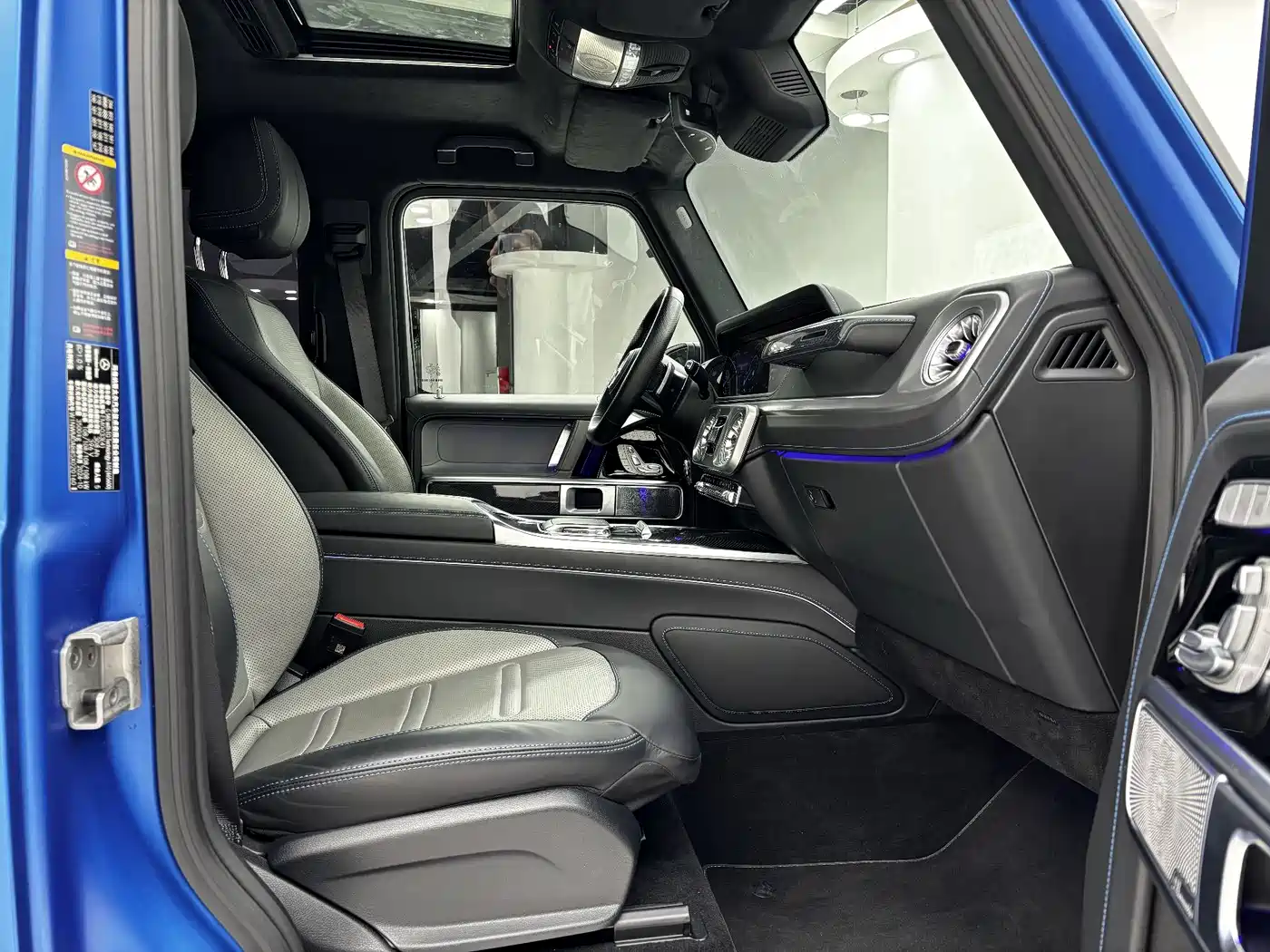 Mercedes-Benz G-Class New Energy 2025 G580 Launch Special Edition фото 37