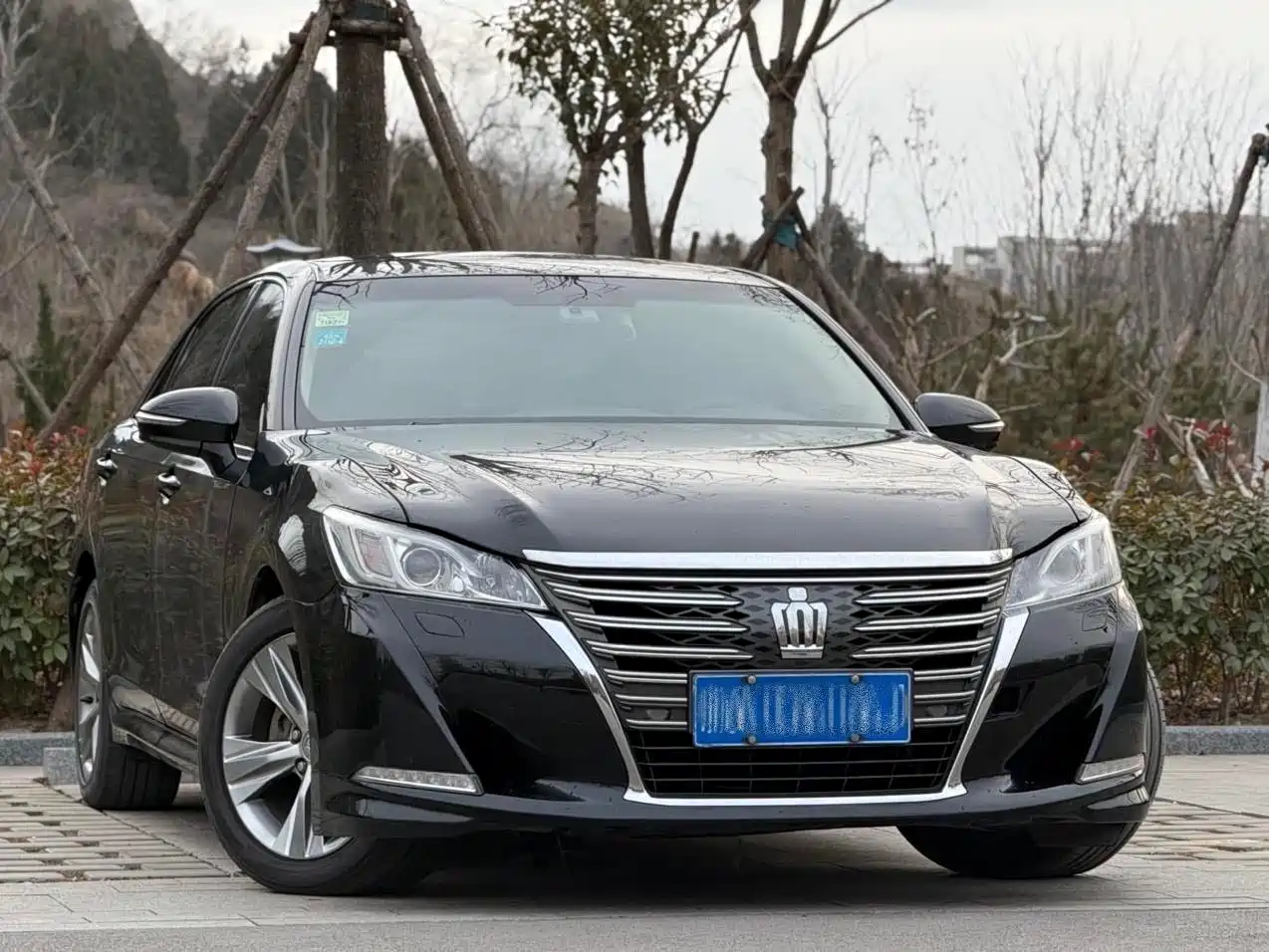 Toyota Crown 2015 2.0T Pioneer фото 3