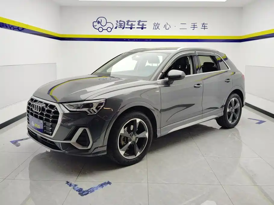 Audi Q3 2019 40 TFSI Fashion Dynamic