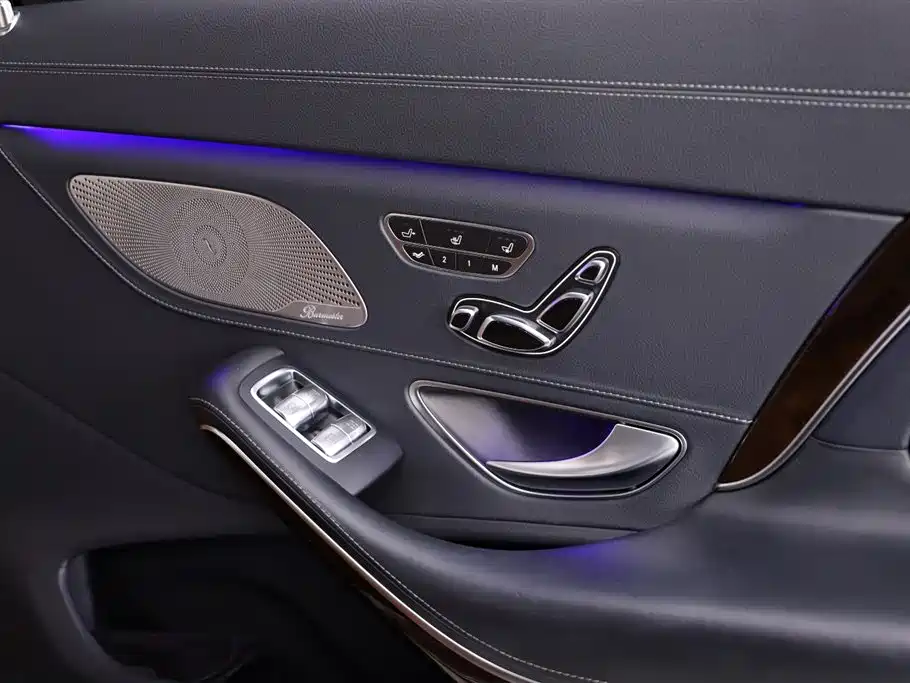 Mercedes-Benz Maybach S-Class 2020 S 450 4MATIC Collector's Edition фото 19