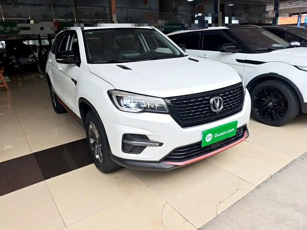 CHANGAN CS75