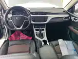 Фото 10 - Geely Vision