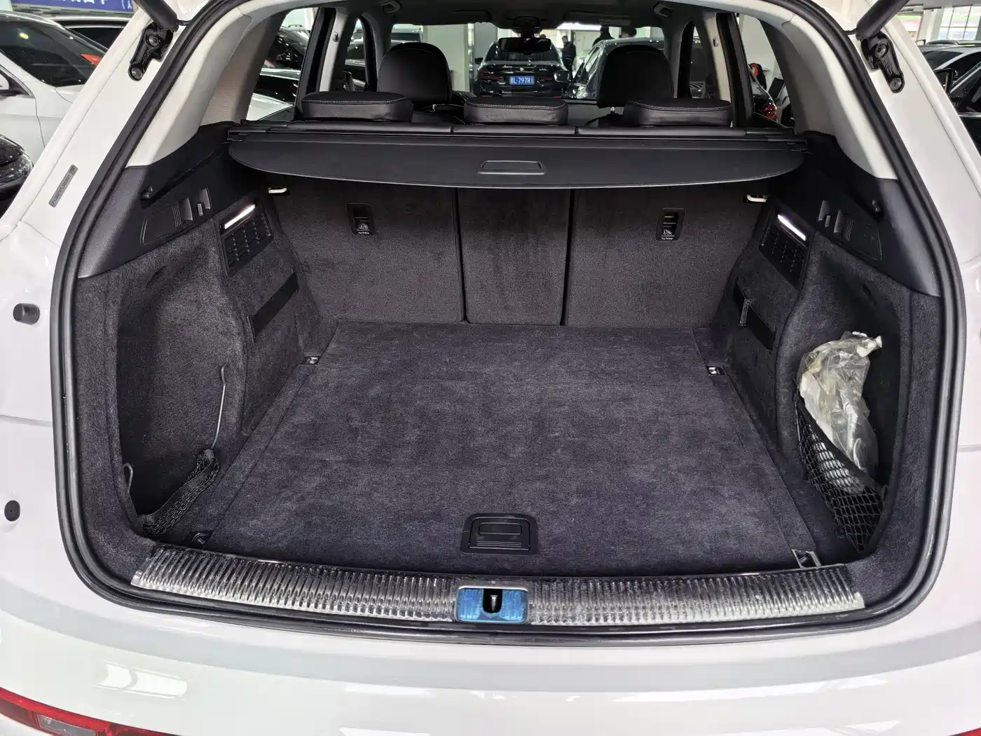 Audi Q5L 2020 Facelift 40 TFSI Honor Fashion фото 11