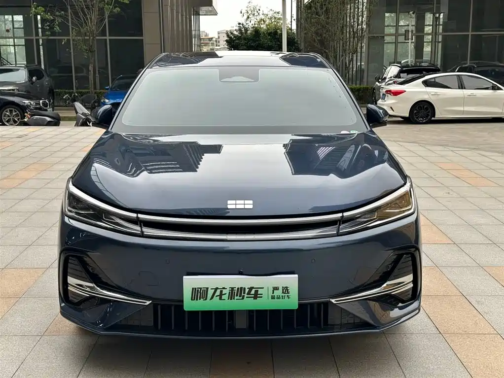 Geely Galaxy Galaxy A7 2025 EM-i фото 3