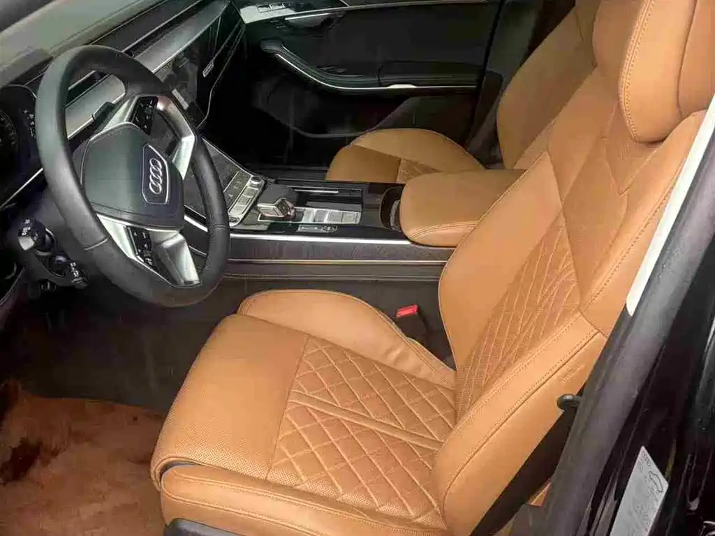Audi A8 2023 A8L 50 TFSI quattro Exclusive фото 5